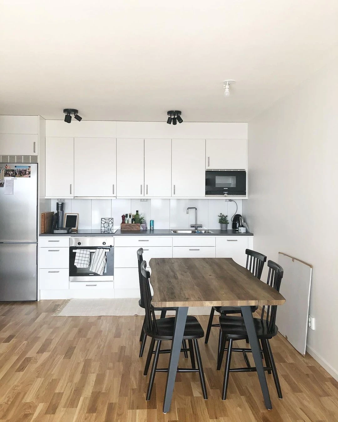 Dining Table 160 X 90 Cm Dark Wood WITNEY - Image 4