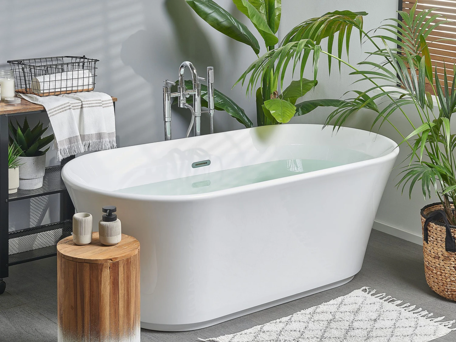 Freestanding Bath 1700 X 800 Mm White OVALLE - Image 3