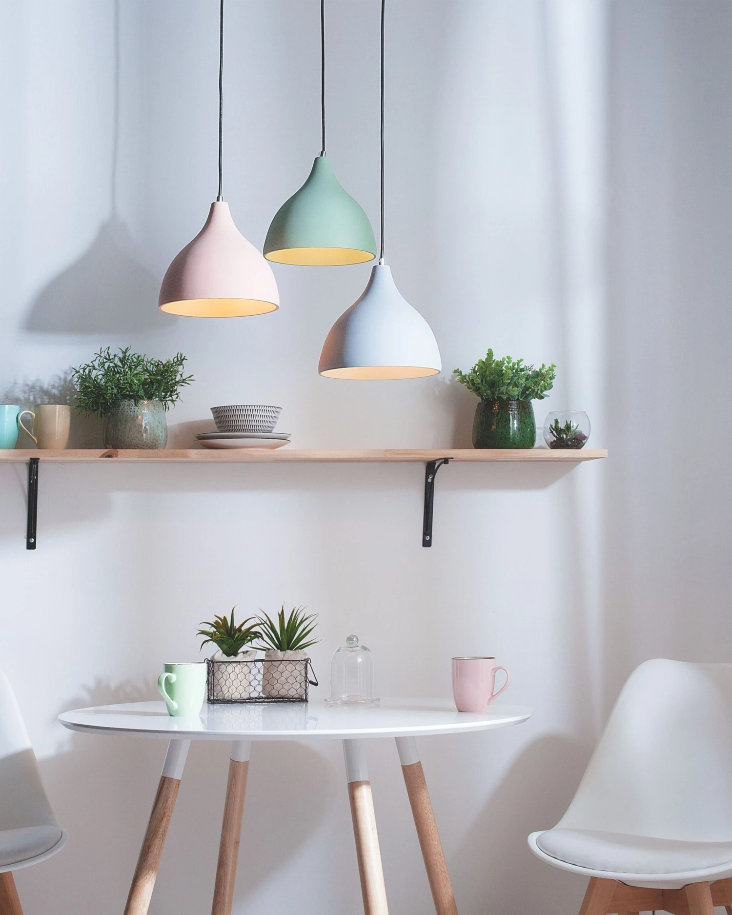 Concrete Pendant Lamp Green LAMBRO - Image 4