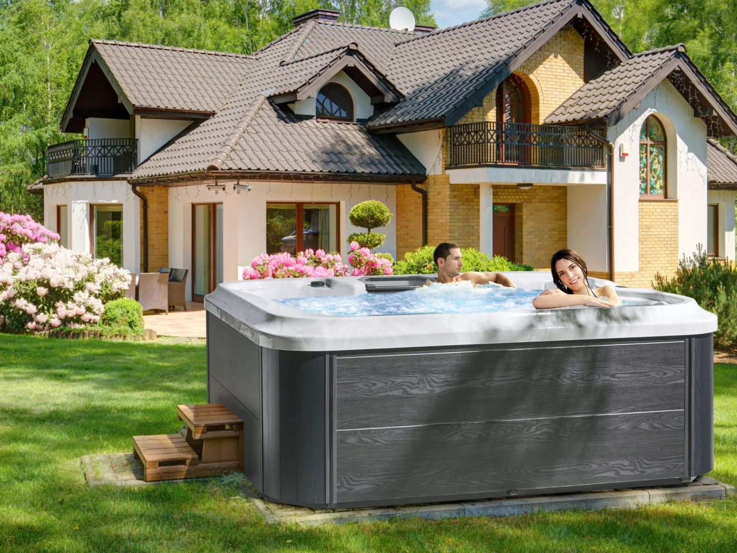 Square Hot Tub With LED White ARCELIA - Image 4