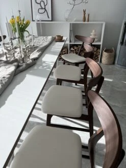 Set Of 2 Wooden Dining Chairs Faux Leather White LYNN -Furniture Store undef src sa picid 829591 type whitesh image