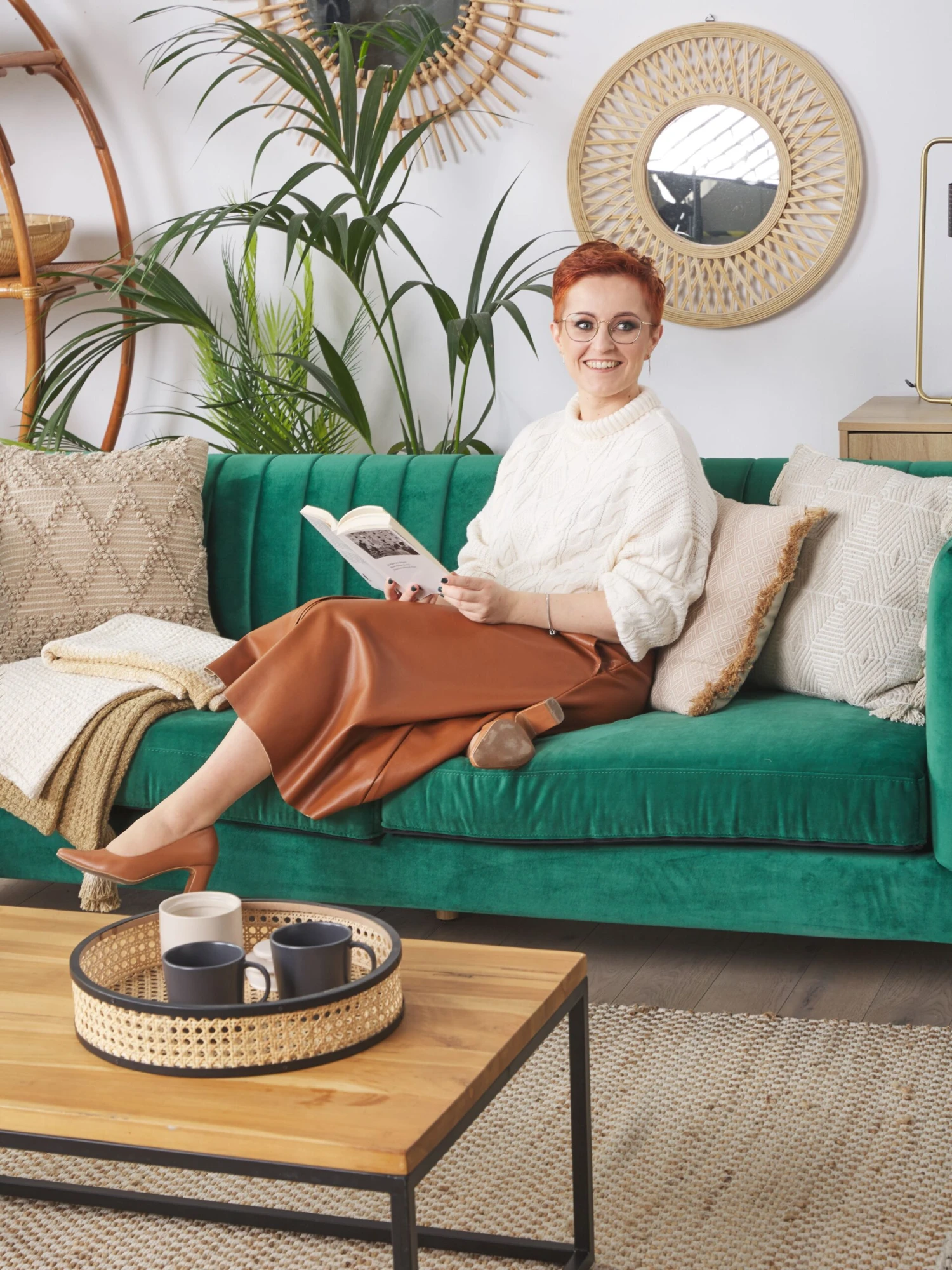 Coffee Table Light Wood With Black DELANO - Image 6