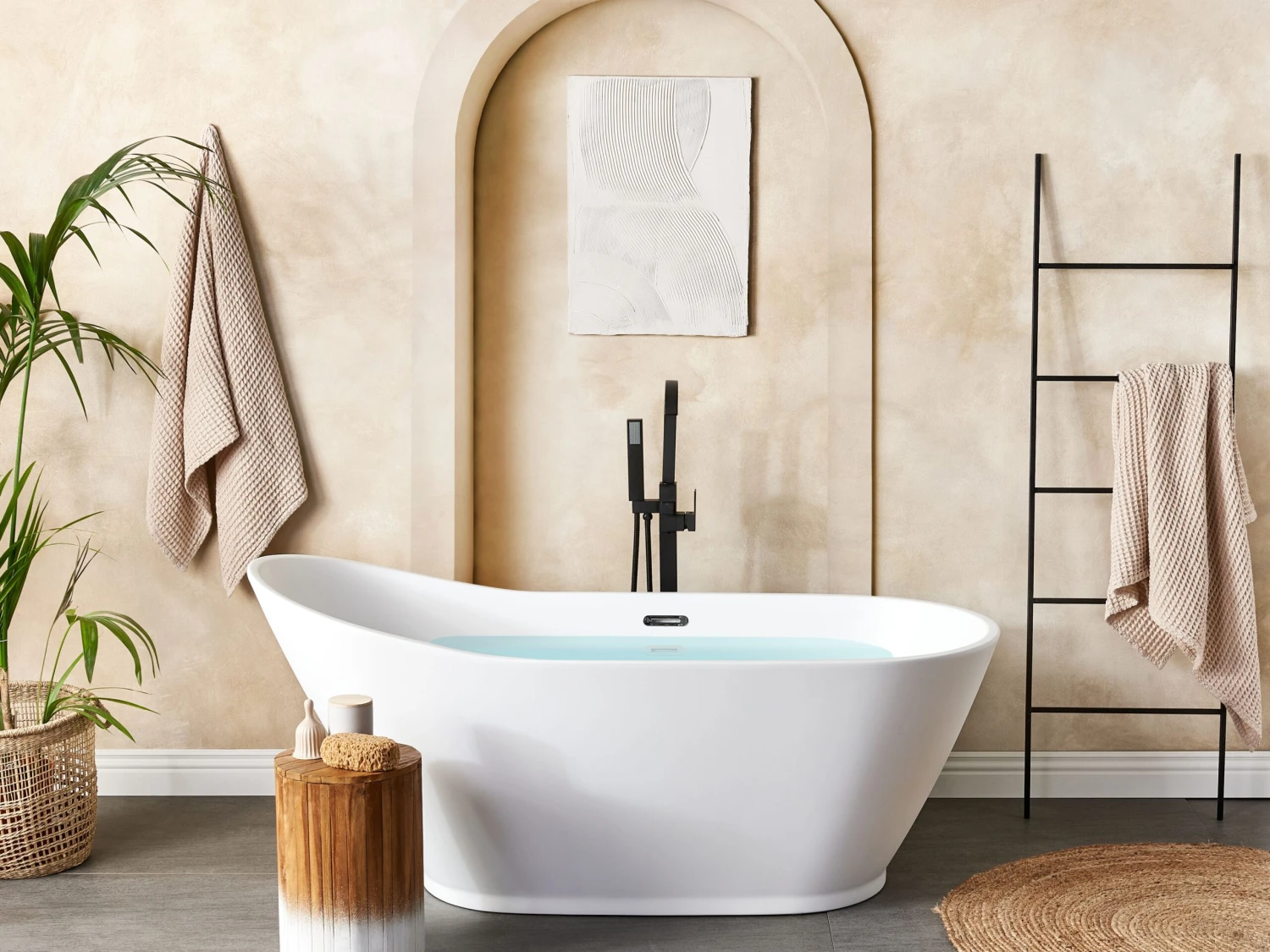 Freestanding Bath White 1700 X 750 Mm LONDRINA - Image 2