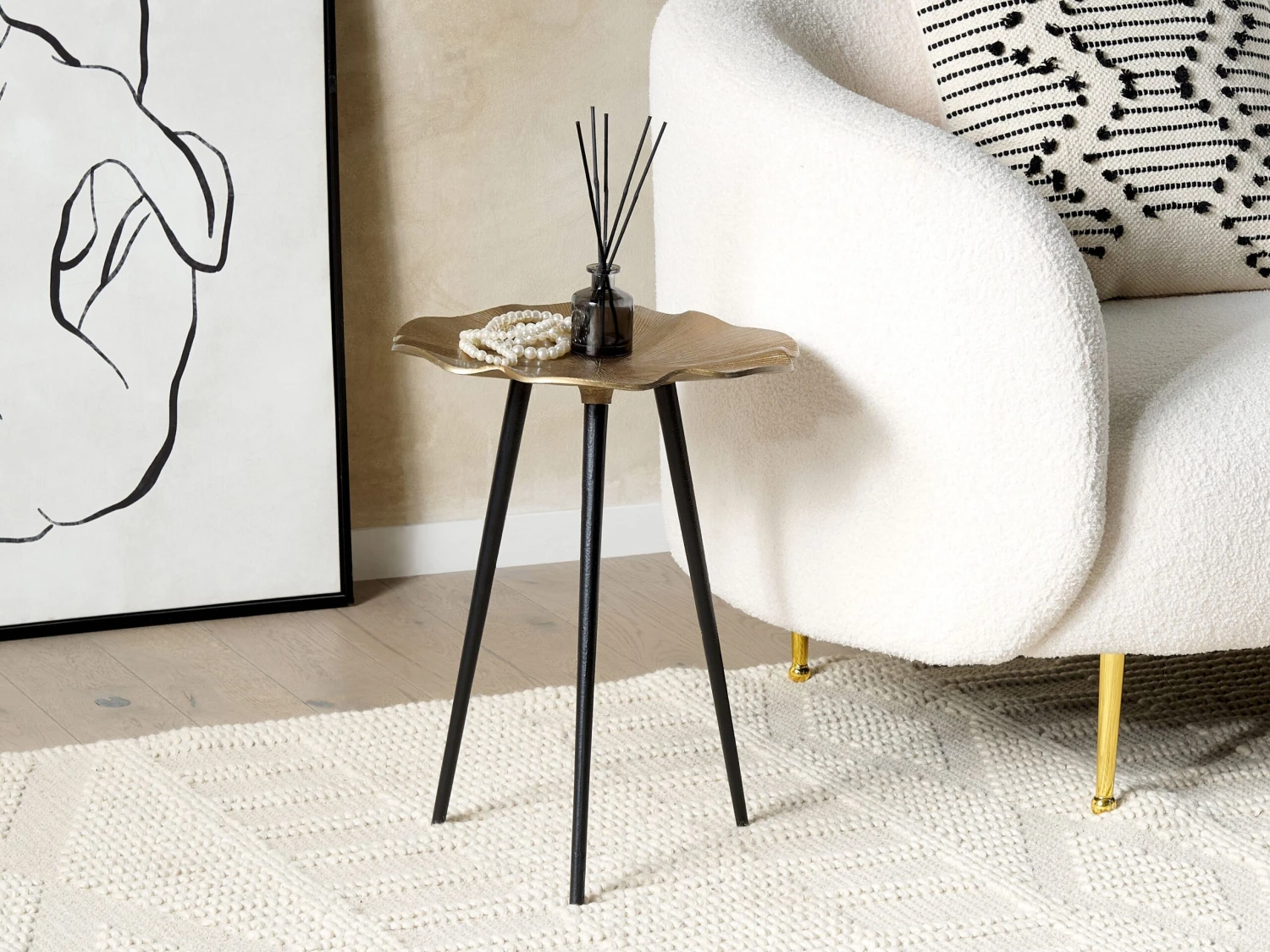 Side Table Gold With Black PUDUR - Image 2